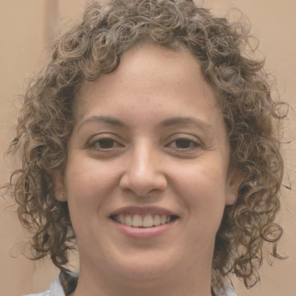 Portrait professionnel d'Émilie Deschamps